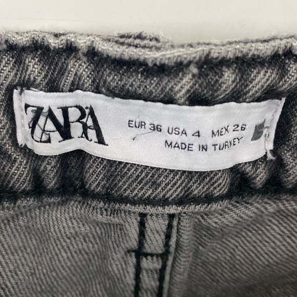 Zara High-Rise Faded Grey 100% Cotton Denim Jeans with Raw Hem Sz 4 - Picture 8 of 10